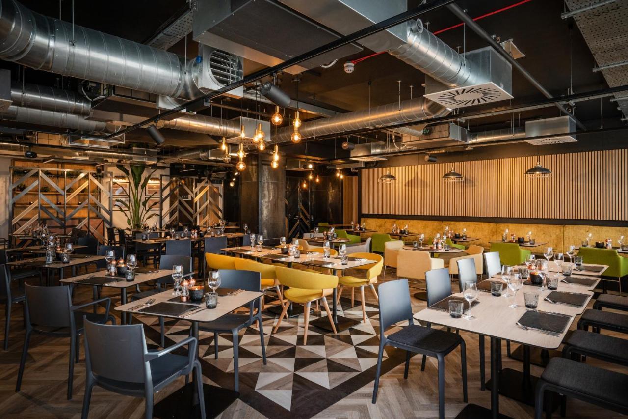 Mercure Newport 外观 照片